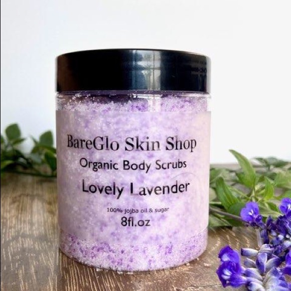 Meet your Posher, Traci - Picture 2 of 4